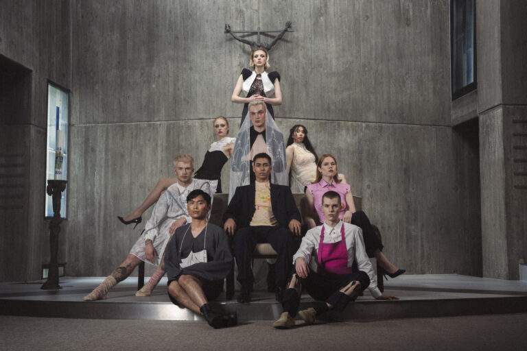 Fotoshooting – „Die Schönen, die Intelligenten und die Mehrheit“